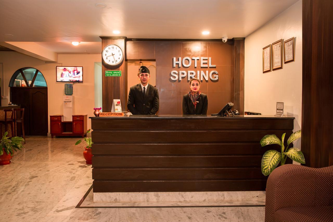 Hotel Spring Покхара Екстер'єр фото